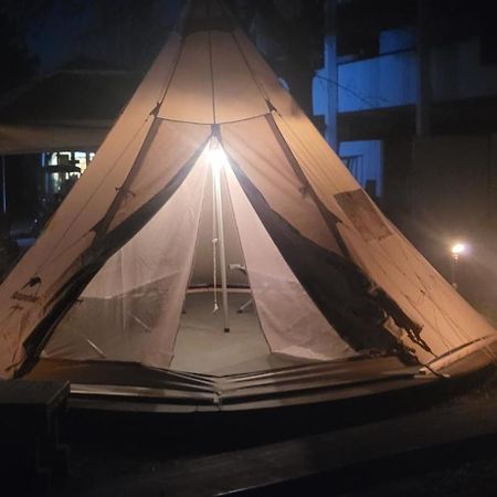 St. Margrethen Swiss Army Camping Night / Militaerbunker מראה חיצוני תמונה