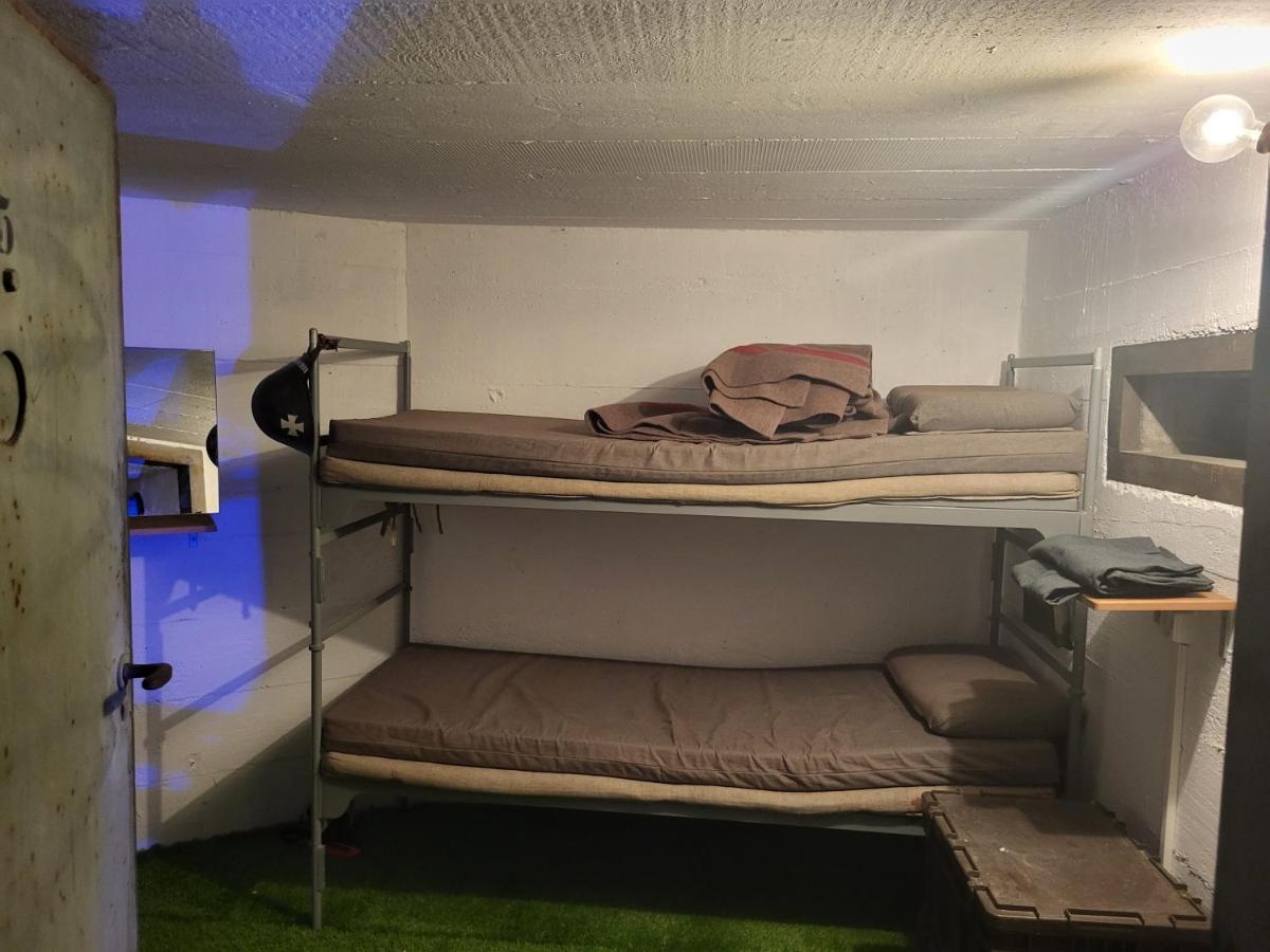 St. Margrethen Swiss Army Camping Night / Militaerbunker מראה חיצוני תמונה